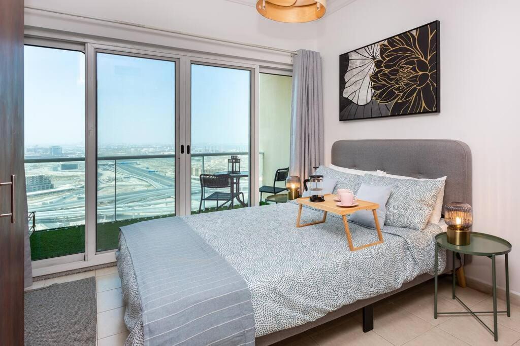 Lake View Jlt - Lovely Apartment In Dubai Luaran gambar